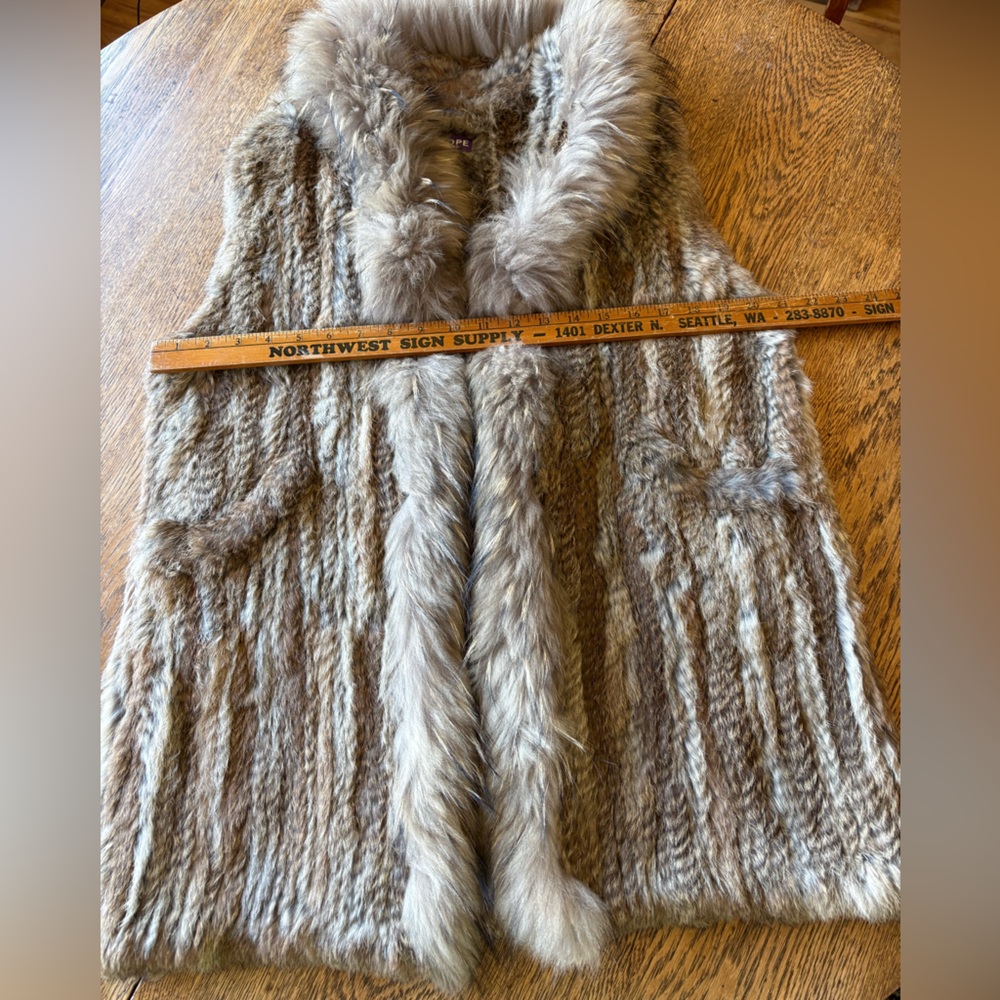 Hope 1967 vintage rabbit fur vest with pockets and front fasteners M/L - Picture 8 of 16